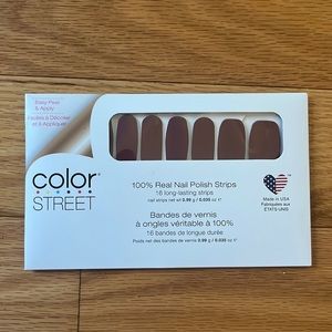 Color Street - London Calling (deep wine red solid nail)